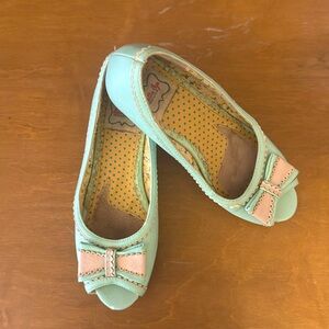 Bettie Page mint bow sandal heels